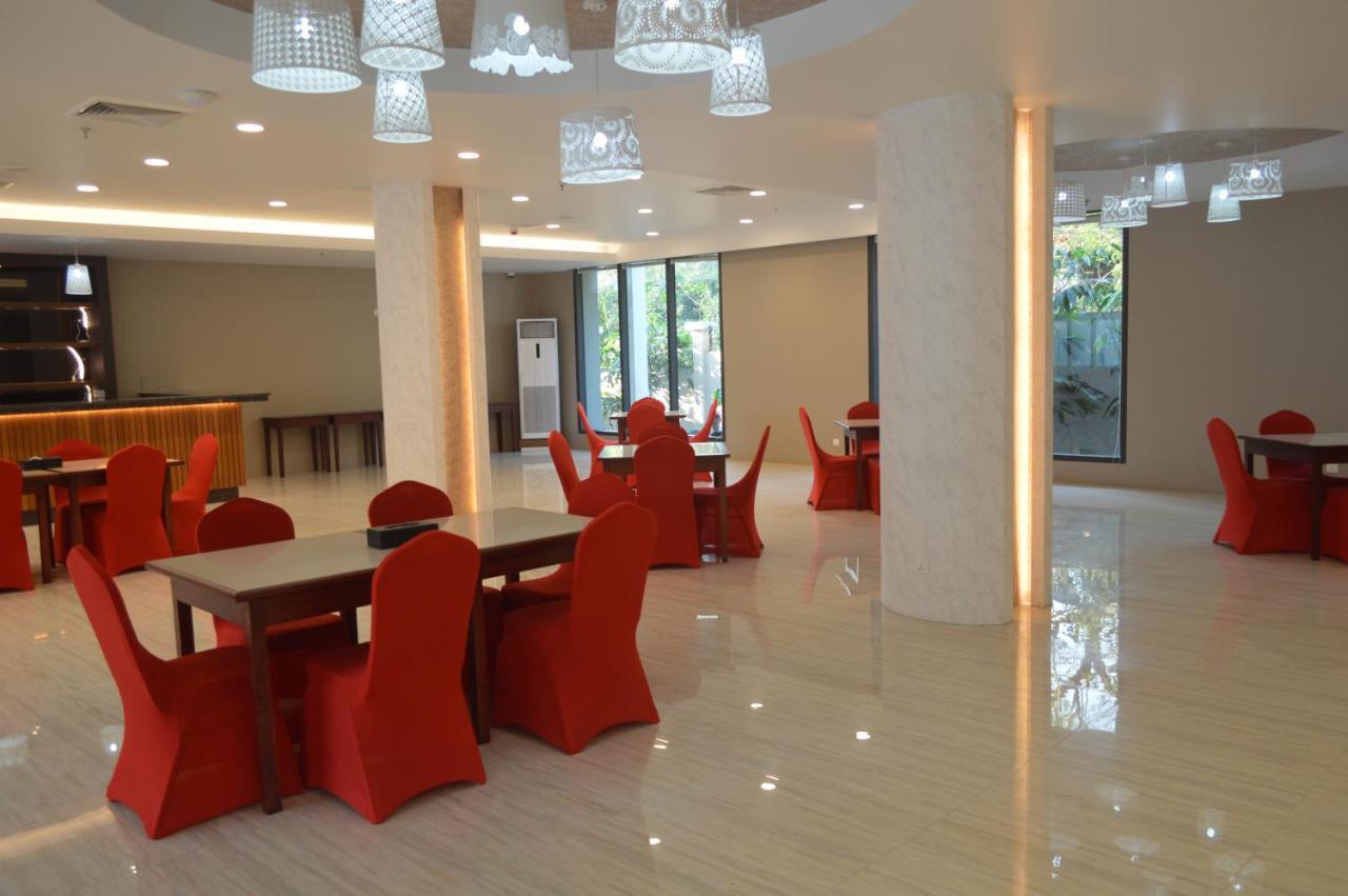 Airport Avenue Hotel Gyogon Εξωτερικό φωτογραφία